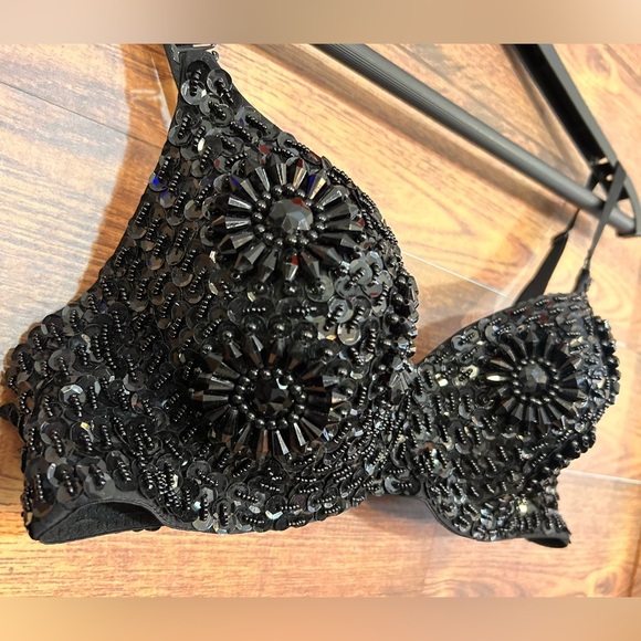 plastic Other - Sequin detailed bra